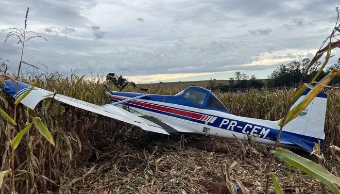 Aeronave cai em área rural do Paraná